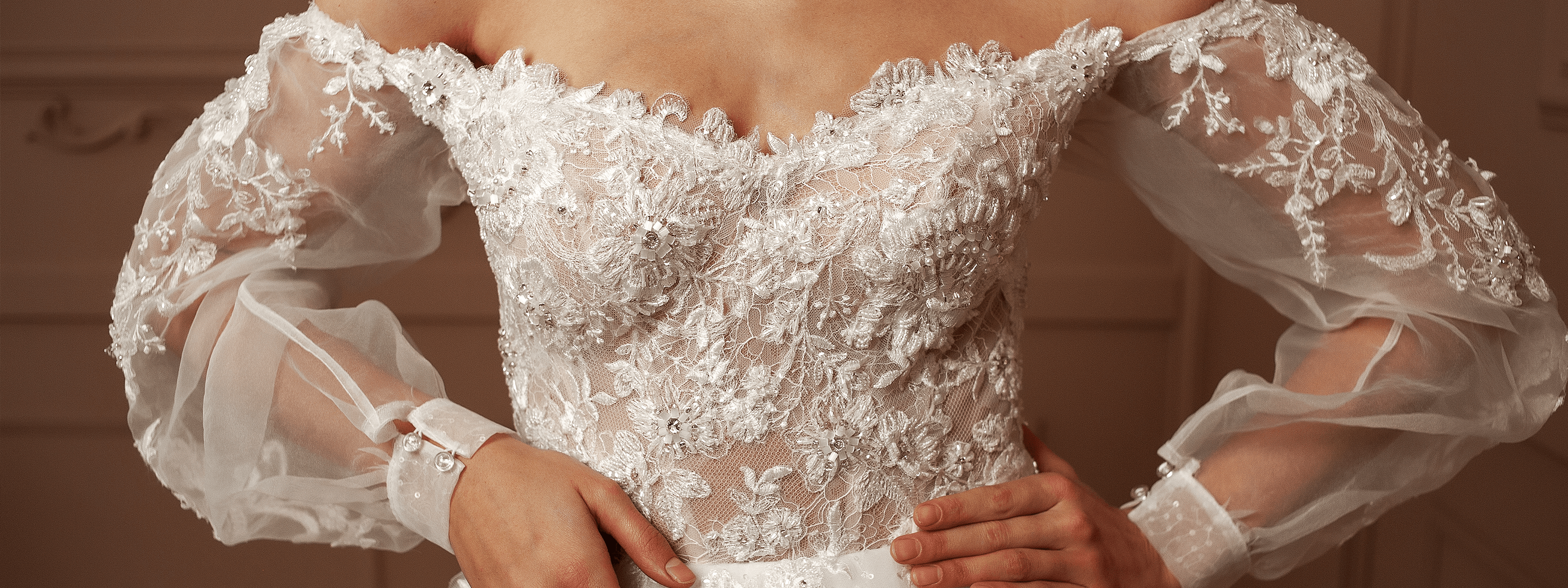 Uzun Kollu Gelinlik Modelleri - Weddies